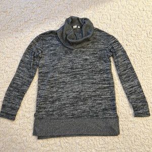 Gap Softspun Tunic in True Black